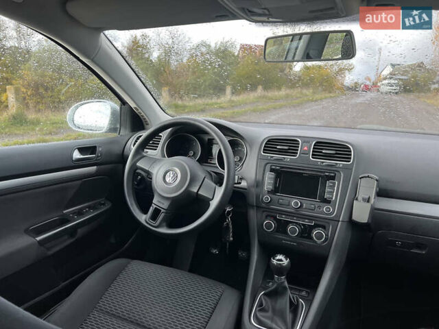 Сірий Фольксваген Гольф, об'ємом двигуна 1.6 л та пробігом 213 тис. км за 7100 $, фото 52 на Automoto.ua