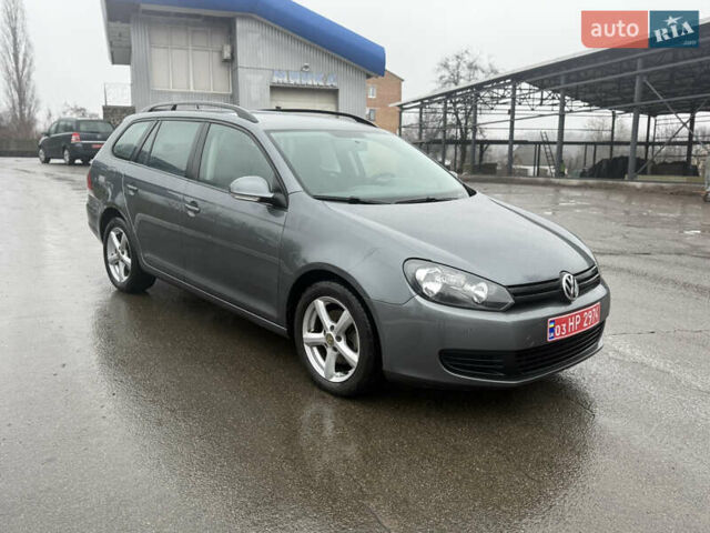 Сірий Фольксваген Гольф, об'ємом двигуна 1.39 л та пробігом 249 тис. км за 7899 $, фото 24 на Automoto.ua