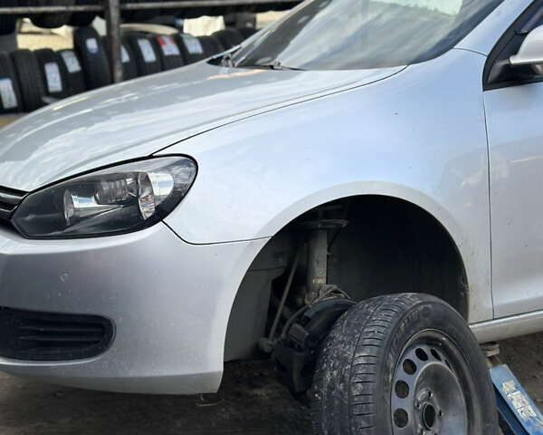 Серый Фольксваген Гольф, объемом двигателя 0 л и пробегом 239 тыс. км за 7199 $, фото 2 на Automoto.ua