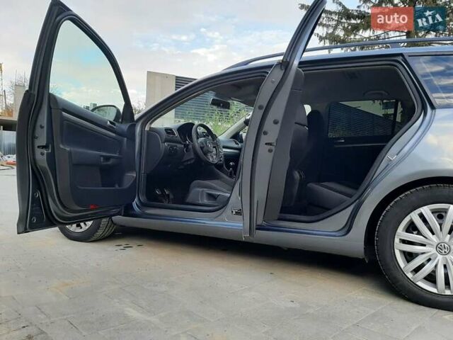 Сірий Фольксваген Гольф, об'ємом двигуна 1.6 л та пробігом 360 тис. км за 6499 $, фото 23 на Automoto.ua