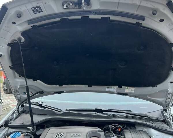 Серый Фольксваген Гольф, объемом двигателя 1.6 л и пробегом 262 тыс. км за 8500 $, фото 25 на Automoto.ua