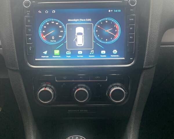 Серый Фольксваген Гольф, объемом двигателя 1.6 л и пробегом 262 тыс. км за 6750 $, фото 19 на Automoto.ua