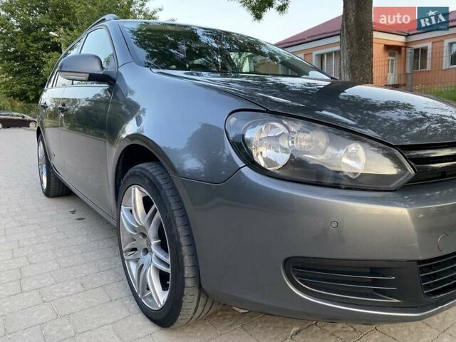 Фольксваген Гольф 2010 в Хмельницком на Automoto.ua Серый Фольксваген Гольф, объемом двигателя 1.6 л и пробегом 263 тыс. км за 7200 $, фото 11 на Automoto.ua