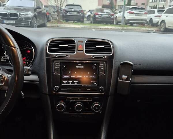 Сірий Фольксваген Гольф, об'ємом двигуна 1.6 л та пробігом 219 тис. км за 8100 $, фото 44 на Automoto.ua