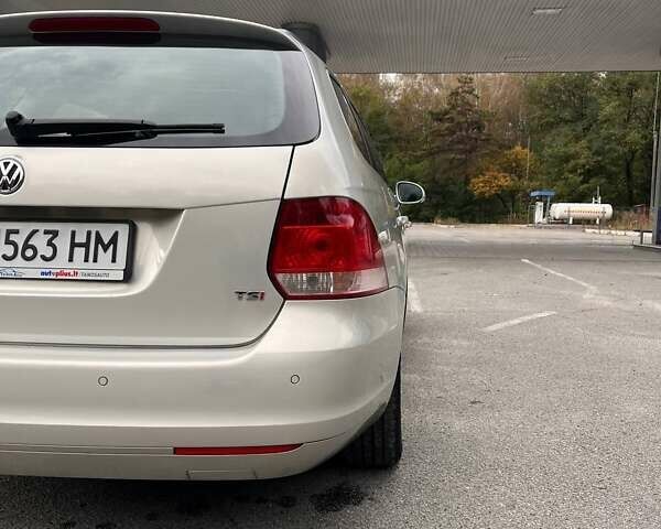 Фольксваген Гольф 2010 в Славуте на Automoto.ua Серый Фольксваген Гольф, объемом двигателя 1.39 л и пробегом 230 тыс. км за 7200 $, фото 5 на Automoto.ua