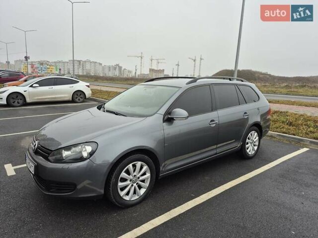 Сірий Фольксваген Гольф, об'ємом двигуна 1.6 л та пробігом 219 тис. км за 8100 $, фото 2 на Automoto.ua