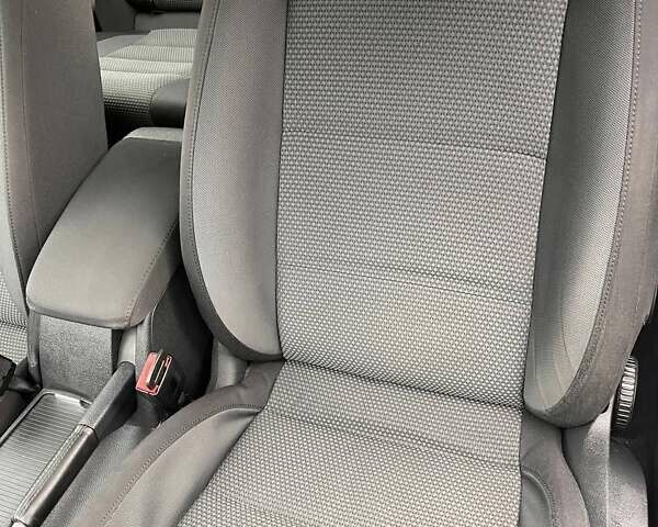 Фольксваген Гольф 2010 в Славуте на Automoto.ua Серый Фольксваген Гольф, объемом двигателя 1.39 л и пробегом 230 тыс. км за 7200 $, фото 13 на Automoto.ua