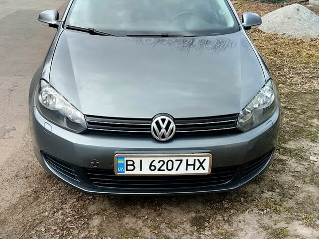 Серый Фольксваген Гольф, объемом двигателя 1.6 л и пробегом 261 тыс. км за 7200 $, фото 1 на Automoto.ua