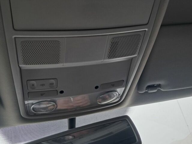 Серый Фольксваген Гольф, объемом двигателя 2 л и пробегом 200 тыс. км за 8200 $, фото 5 на Automoto.ua