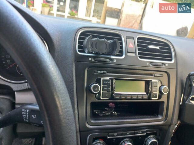 Серый Фольксваген Гольф, объемом двигателя 1.6 л и пробегом 280 тыс. км за 6900 $, фото 8 на Automoto.ua