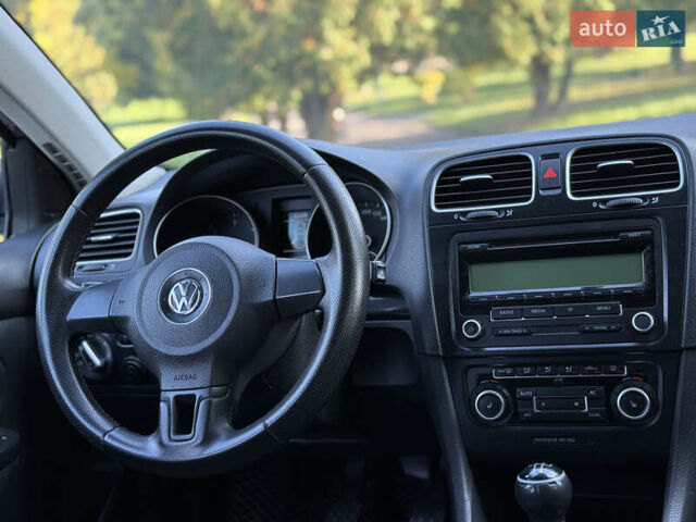 Фольксваген Гольф 2010 у Рівному на Automoto.ua Сірий Фольксваген Гольф, об'ємом двигуна 1.6 л та пробігом 299 тис. км за 6700 $, фото 41 на Automoto.ua