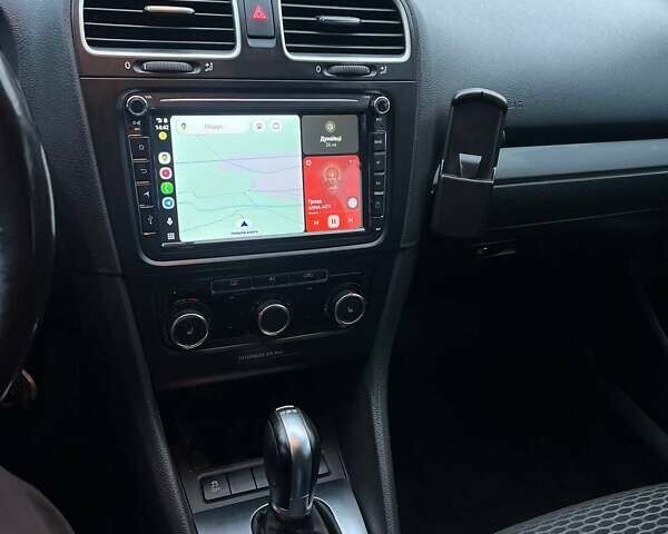 Серый Фольксваген Гольф, объемом двигателя 1.6 л и пробегом 262 тыс. км за 8500 $, фото 15 на Automoto.ua