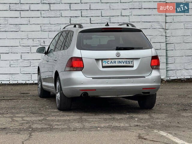 Серый Фольксваген Гольф, объемом двигателя 1.6 л и пробегом 202 тыс. км за 7500 $, фото 6 на Automoto.ua