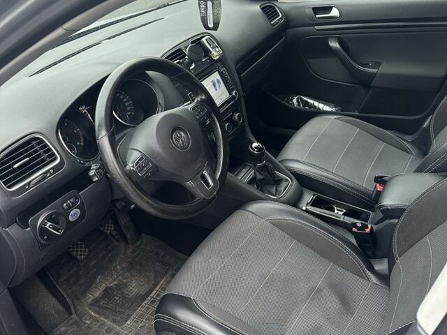 Серый Фольксваген Гольф, объемом двигателя 1.6 л и пробегом 250 тыс. км за 5900 $, фото 6 на Automoto.ua