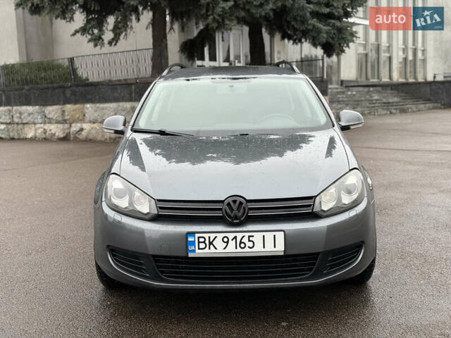 Серый Фольксваген Гольф, объемом двигателя 1.6 л и пробегом 298 тыс. км за 6550 $, фото 24 на Automoto.ua