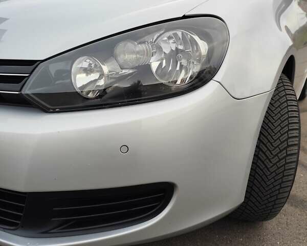 Сірий Фольксваген Гольф, об'ємом двигуна 1.4 л та пробігом 186 тис. км за 7300 $, фото 26 на Automoto.ua