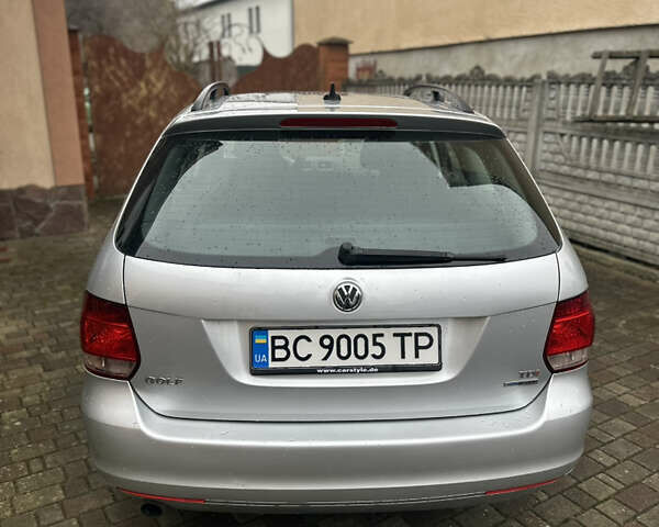 Серый Фольксваген Гольф, объемом двигателя 1.6 л и пробегом 260 тыс. км за 7250 $, фото 5 на Automoto.ua