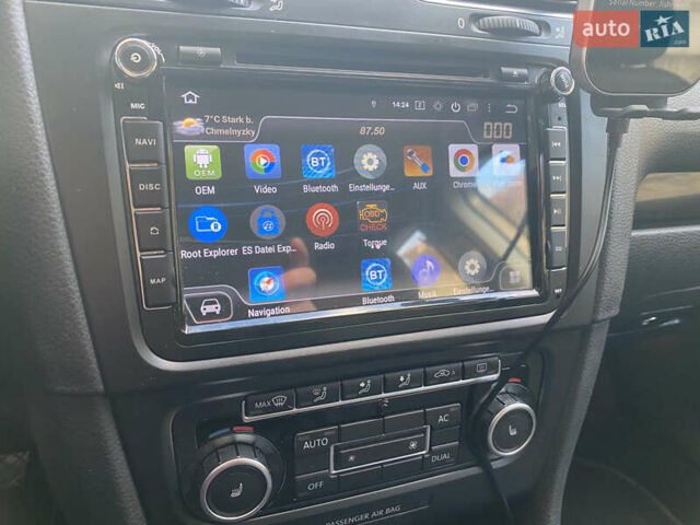 Серый Фольксваген Гольф, объемом двигателя 1.6 л и пробегом 217 тыс. км за 8800 $, фото 32 на Automoto.ua