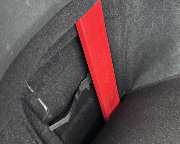 Сірий Фольксваген Гольф, об'ємом двигуна 1.6 л та пробігом 241 тис. км за 7099 $, фото 25 на Automoto.ua