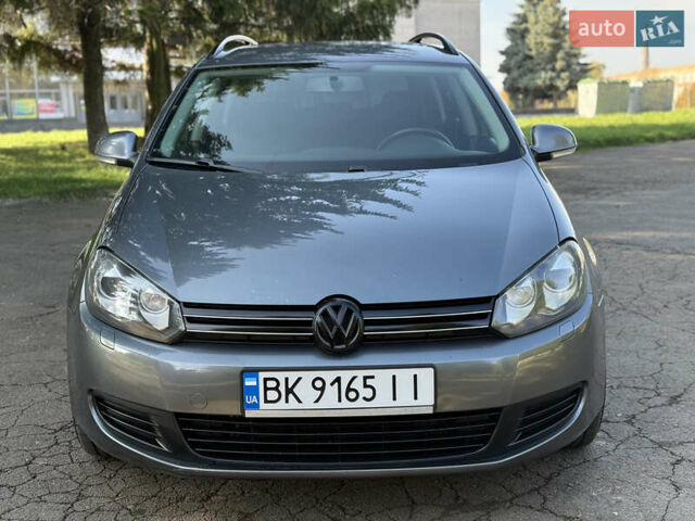 Фольксваген Гольф 2010 у Рівному на Automoto.ua Сірий Фольксваген Гольф, об'ємом двигуна 1.6 л та пробігом 299 тис. км за 6700 $, фото 8 на Automoto.ua