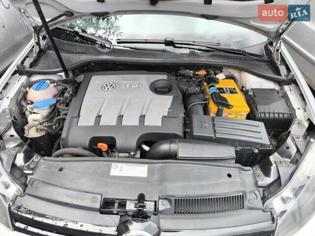 Серый Фольксваген Гольф, объемом двигателя 1.6 л и пробегом 241 тыс. км за 6850 $, фото 26 на Automoto.ua