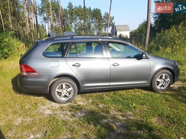 Серый Фольксваген Гольф, объемом двигателя 1.6 л и пробегом 170 тыс. км за 7950 $, фото 3 на Automoto.ua