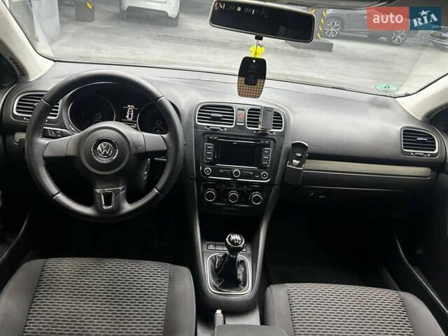 Сірий Фольксваген Гольф, об'ємом двигуна 1.6 л та пробігом 316 тис. км за 6900 $, фото 8 на Automoto.ua
