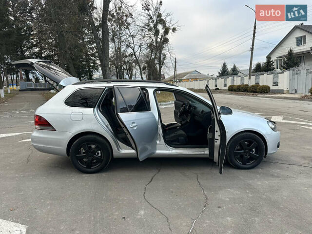 Серый Фольксваген Гольф, объемом двигателя 1.6 л и пробегом 202 тыс. км за 7399 $, фото 44 на Automoto.ua