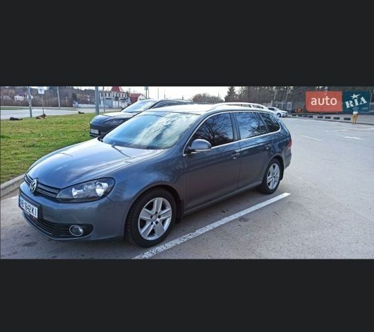 Серый Фольксваген Гольф, объемом двигателя 1.6 л и пробегом 240 тыс. км за 7800 $, фото 1 на Automoto.ua