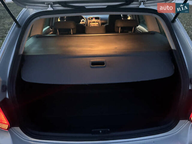 Серый Фольксваген Гольф, объемом двигателя 1.39 л и пробегом 238 тыс. км за 7900 $, фото 27 на Automoto.ua