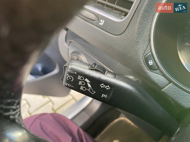 Серый Фольксваген Гольф, объемом двигателя 1.6 л и пробегом 217 тыс. км за 8800 $, фото 29 на Automoto.ua