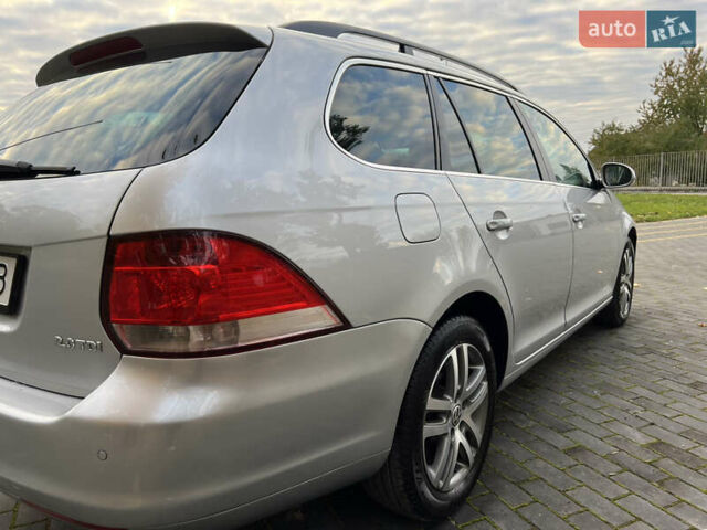 Серый Фольксваген Гольф, объемом двигателя 1.97 л и пробегом 300 тыс. км за 8200 $, фото 3 на Automoto.ua