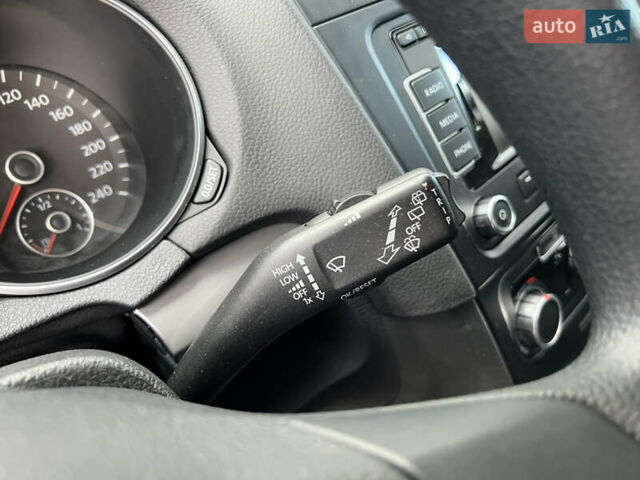 Сірий Фольксваген Гольф, об'ємом двигуна 1.6 л та пробігом 213 тис. км за 7100 $, фото 65 на Automoto.ua