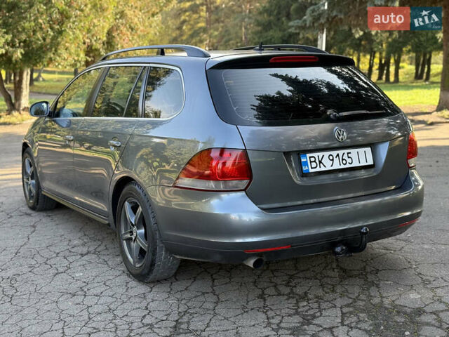 Фольксваген Гольф 2010 у Рівному на Automoto.ua Сірий Фольксваген Гольф, об'ємом двигуна 1.6 л та пробігом 299 тис. км за 6700 $, фото 22 на Automoto.ua