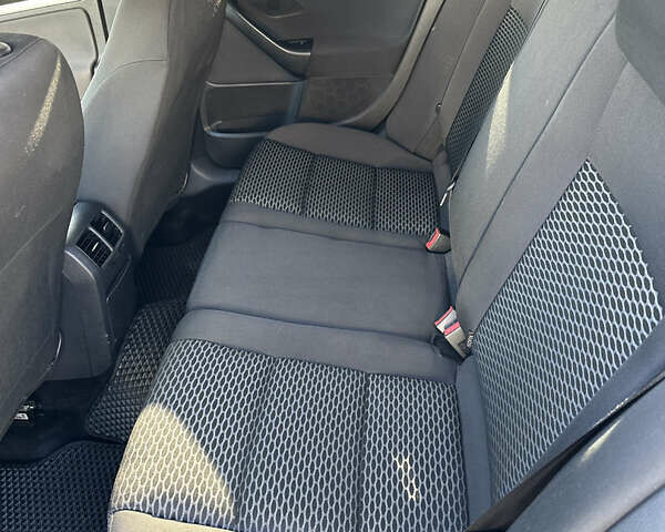 Серый Фольксваген Гольф, объемом двигателя 1.6 л и пробегом 320 тыс. км за 6399 $, фото 10 на Automoto.ua