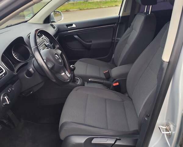 Сірий Фольксваген Гольф, об'ємом двигуна 1.4 л та пробігом 186 тис. км за 7300 $, фото 33 на Automoto.ua