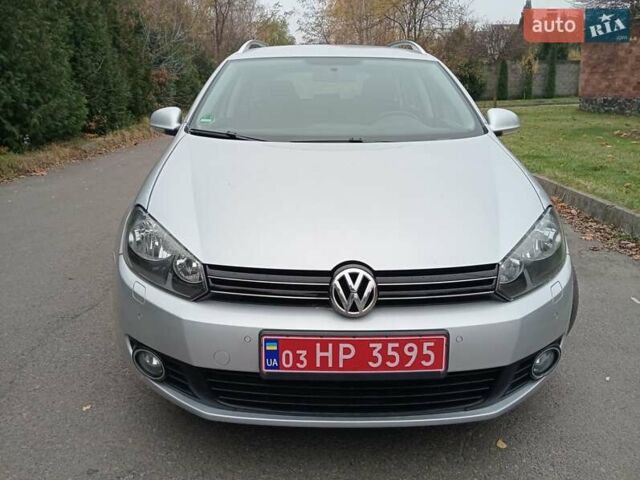 Серый Фольксваген Гольф, объемом двигателя 1.6 л и пробегом 235 тыс. км за 7500 $, фото 14 на Automoto.ua
