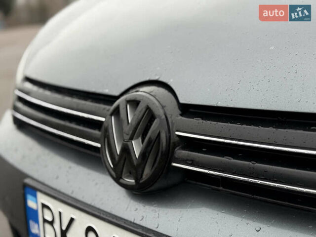 Серый Фольксваген Гольф, объемом двигателя 1.6 л и пробегом 298 тыс. км за 6550 $, фото 5 на Automoto.ua