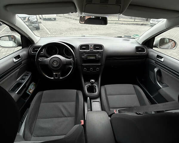 Сірий Фольксваген Гольф, об'ємом двигуна 1.39 л та пробігом 191 тис. км за 6600 $, фото 6 на Automoto.ua