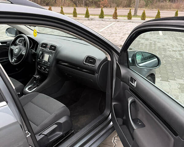 Серый Фольксваген Гольф, объемом двигателя 2 л и пробегом 277 тыс. км за 8350 $, фото 31 на Automoto.ua