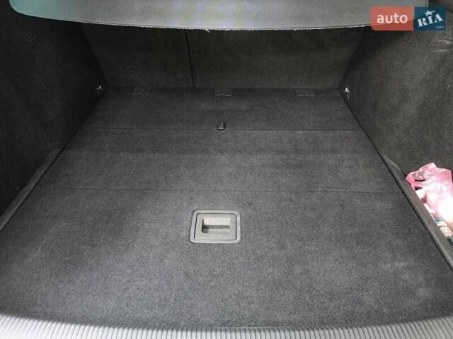 Серый Фольксваген Гольф, объемом двигателя 1.6 л и пробегом 241 тыс. км за 6850 $, фото 20 на Automoto.ua