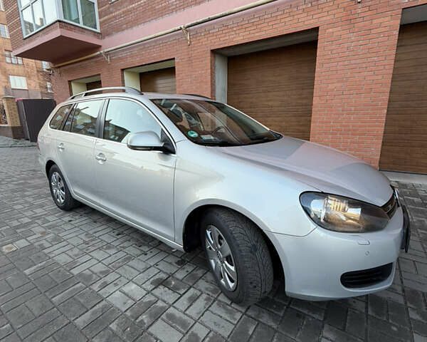 Сірий Фольксваген Гольф, об'ємом двигуна 1.39 л та пробігом 191 тис. км за 6600 $, фото 27 на Automoto.ua