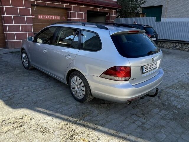 Серый Фольксваген Гольф, объемом двигателя 1.6 л и пробегом 250 тыс. км за 7800 $, фото 8 на Automoto.ua