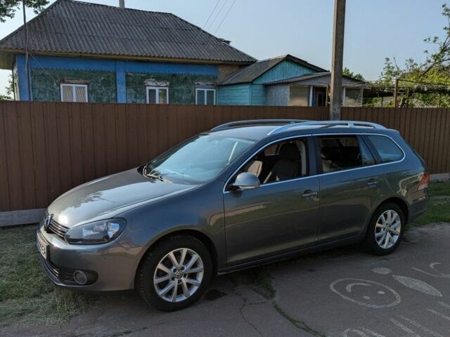 Серый Фольксваген Гольф, объемом двигателя 1.6 л и пробегом 216 тыс. км за 8300 $, фото 1 на Automoto.ua