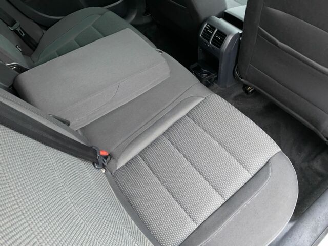 Серый Фольксваген Гольф, объемом двигателя 0 л и пробегом 190 тыс. км за 7500 $, фото 6 на Automoto.ua