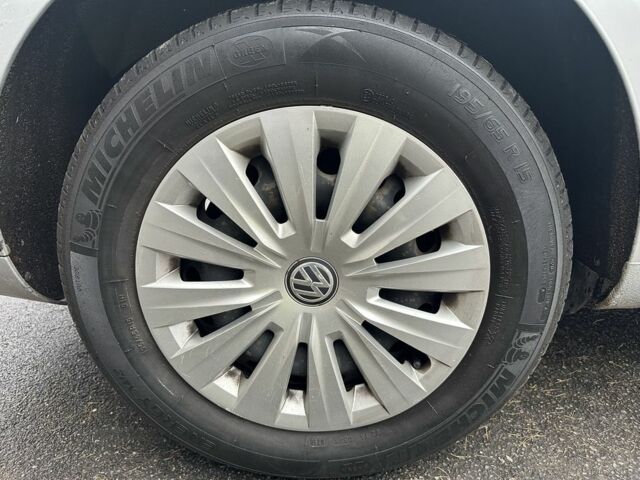 Серый Фольксваген Гольф, объемом двигателя 1.6 л и пробегом 250 тыс. км за 5900 $, фото 9 на Automoto.ua