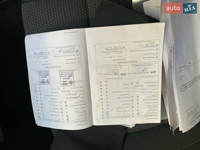 Серый Фольксваген Гольф, объемом двигателя 1.6 л и пробегом 217 тыс. км за 8800 $, фото 61 на Automoto.ua