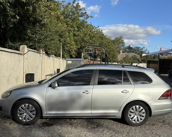 Серый Фольксваген Гольф, объемом двигателя 1.6 л и пробегом 290 тыс. км за 7300 $, фото 3 на Automoto.ua