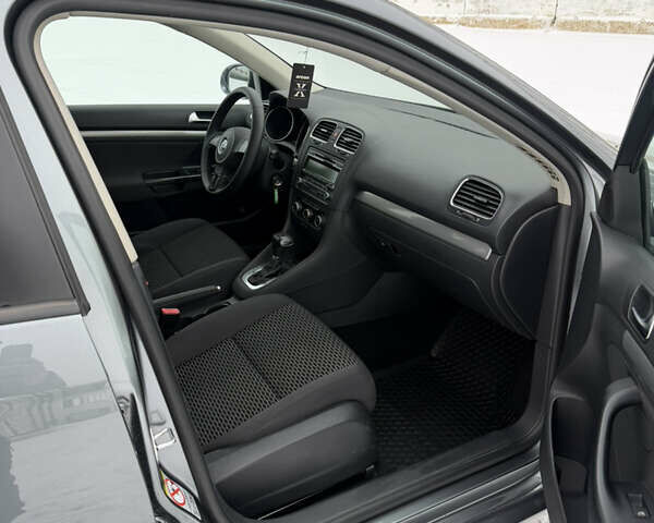 Сірий Фольксваген Гольф, об'ємом двигуна 1.4 л та пробігом 191 тис. км за 6800 $, фото 15 на Automoto.ua