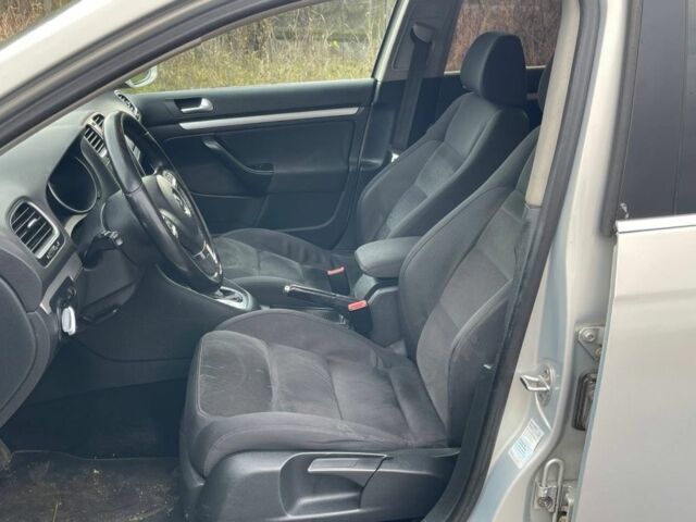 Сірий Фольксваген Гольф, об'ємом двигуна 2 л та пробігом 245 тис. км за 6300 $, фото 7 на Automoto.ua